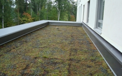 Siirtyminen referenssiin Nordic Green Roof® maksaruohoviherkatto Kontulassa sivustolla eg-trading.fi.