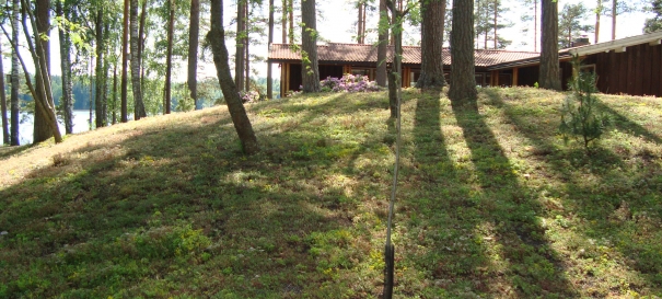 Siirtyminen referenssiin Nordic Green Roof® maksaruohomaton maa-asennus Vihdissä sivustolla eg-trading.fi.